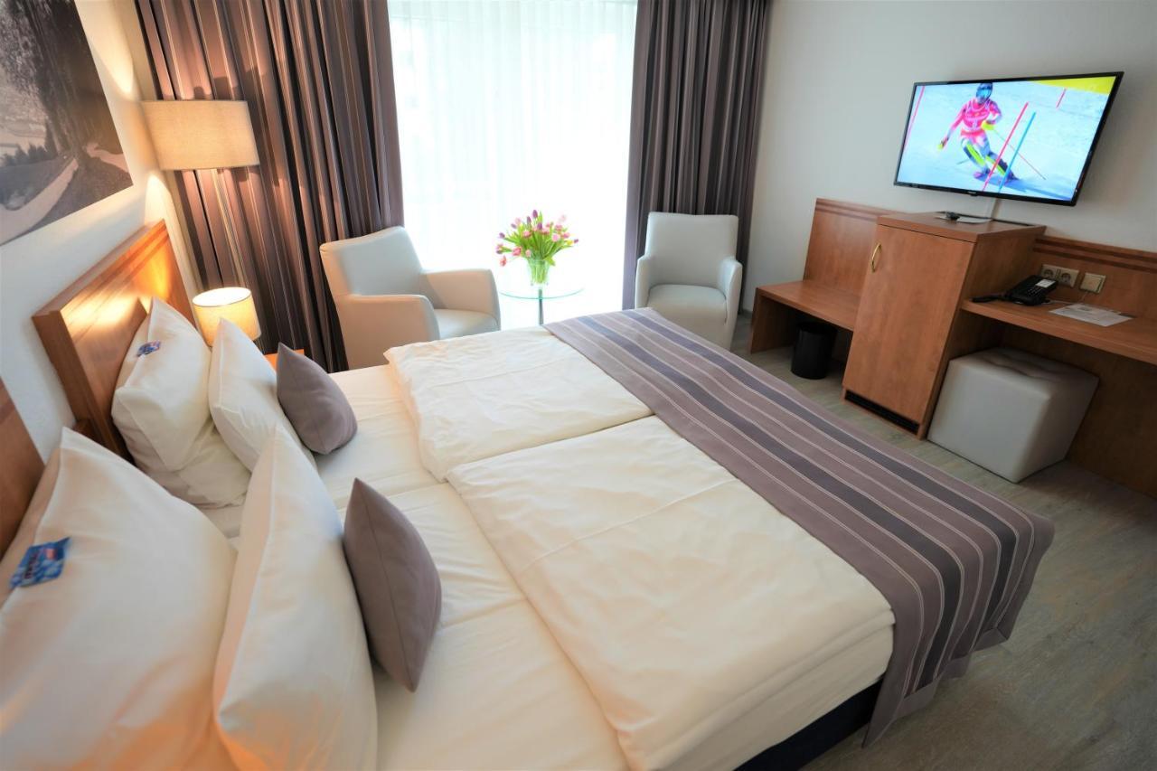 Parkhotel Sonnenberg Eltville am Rhein Exteriör bild